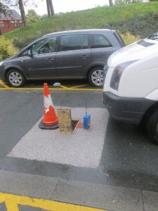 Leak noise correlator on fire hydrant